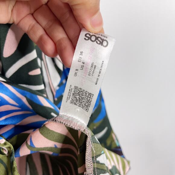 ASOS Design 4 Blue Tropical Border Print Satin Pajama Set Long Sleeve Top Pants - Picture 10 of 16